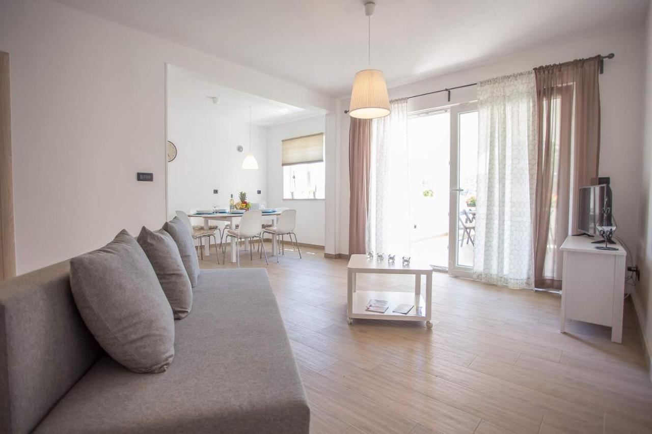 Apartment Mario 2 Poreč Exterior foto